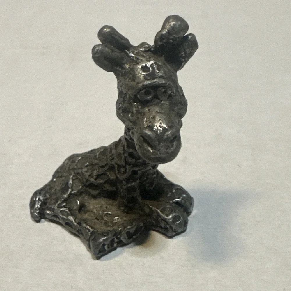 Pair (2) Miniature Animals Bronze Camel and Pewter Giraffe. Cute Collectibles